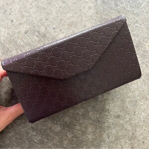 Gucci Dark Brown Embossed Logo sunglasses case collapsible real but worn